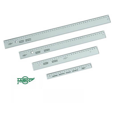 Regla de plastico transparente 20cm